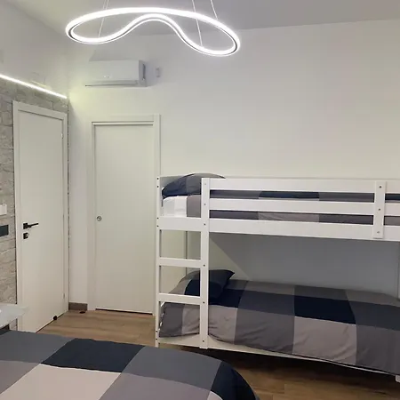 Estia's House 4*